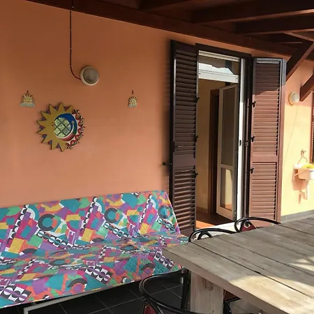 Piccolo Attico Con Splendida Vista - Casa Di Sofia Appartement